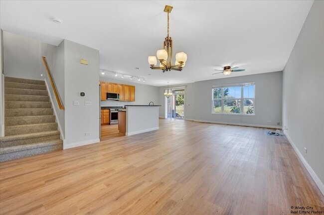 Building Photo - 1848 Crenshaw Cir