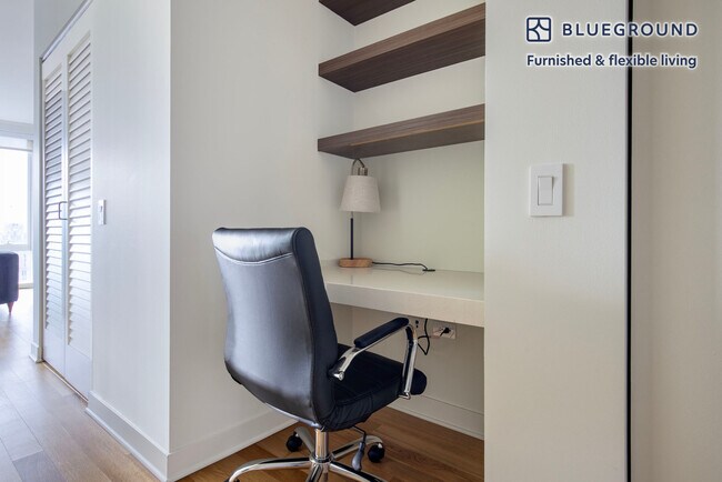 Foto del edificio - 340 E North Water St