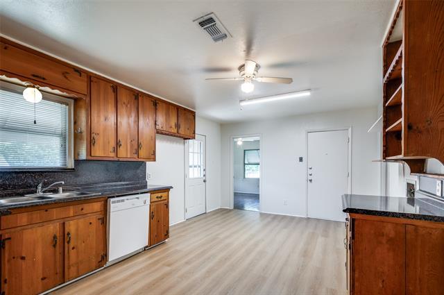 Building Photo - 512 Odie Dr