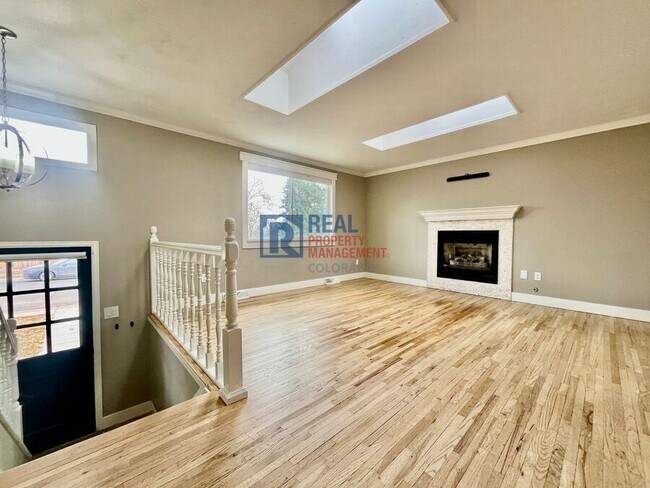 Foto del edificio - 6279 Reed St