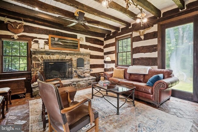 Building Photo - 18285 Foundry Rd
