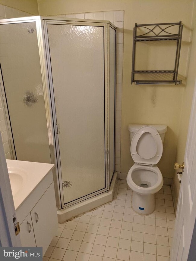 Building Photo - 2 E Wheeling St