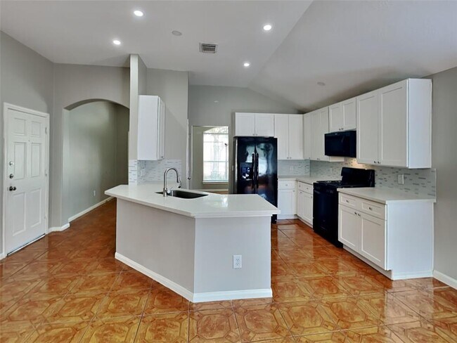 Building Photo - 17203 Glenpatti Dr