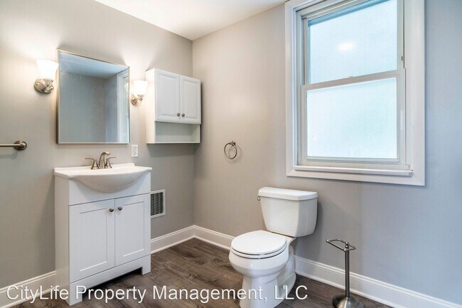 Foto del edificio - 4 br, 1 bath House - 1618 Dagmar