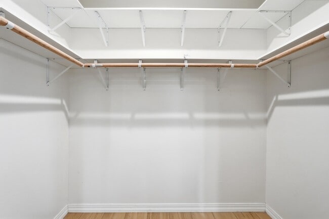 Foto del edificio - 7321 Kelvin Ave