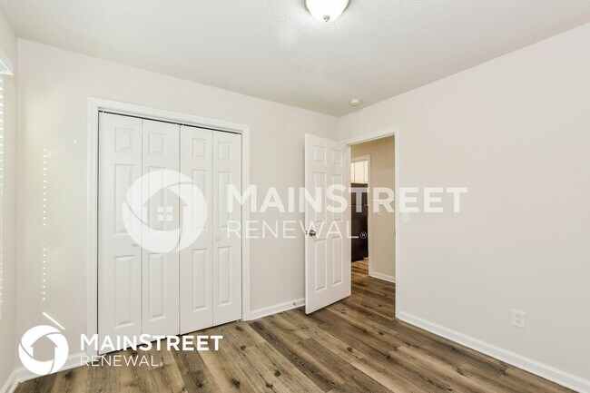 Building Photo - 29772 Creekwood Rd