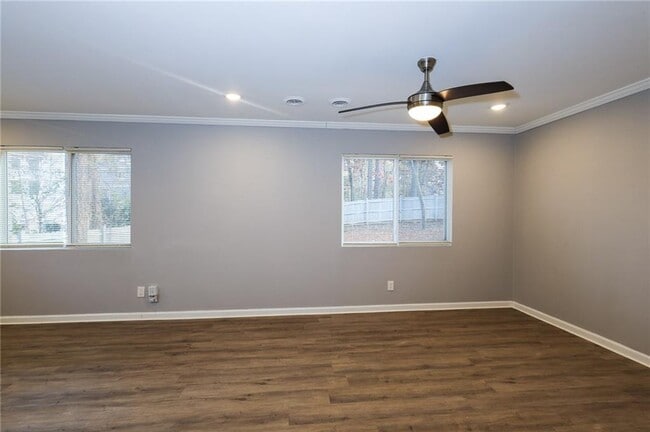 Building Photo - 1277 Goodwin Rd NE