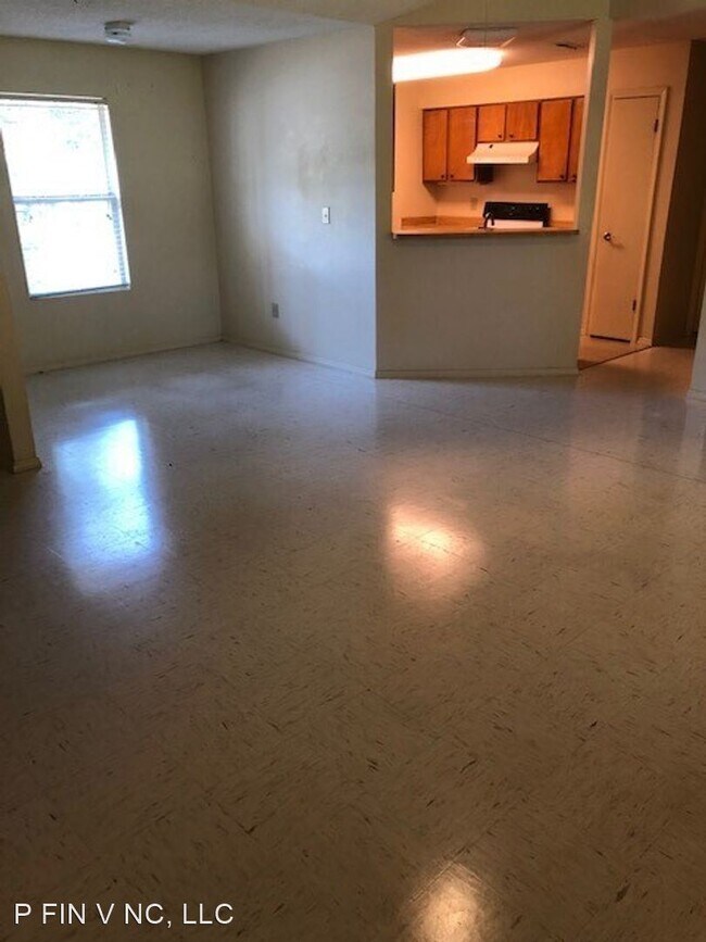 Building Photo - 2 br, 2 bath House - 106 Barrow Ct