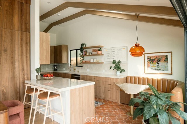 Foto del edificio - 3627 Willowcrest Ave