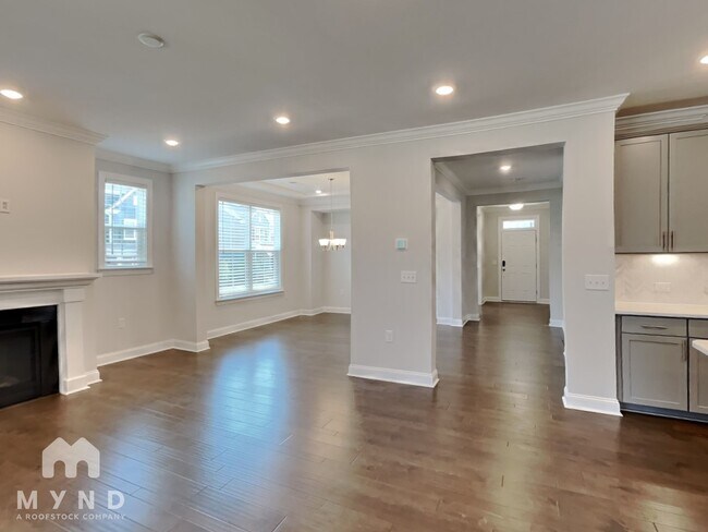 Foto del edificio - 8451 Seawell School Rd