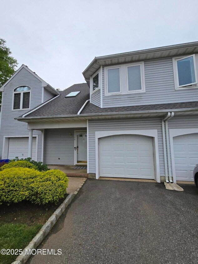 Foto principal - 26 Bayview Ct
