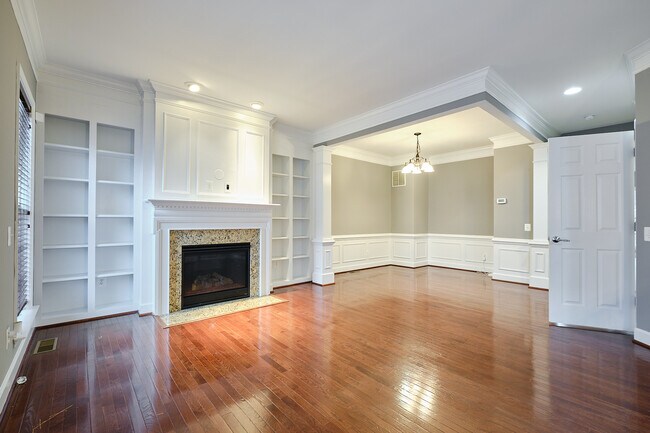 Foto del edificio - 3271 Theodore R Hagans Dr NE