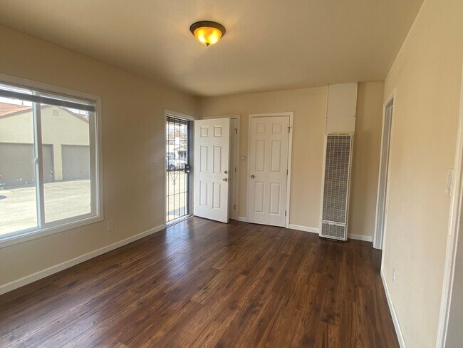 Foto del edificio - One Bedroom Unit Available in San Leandro!