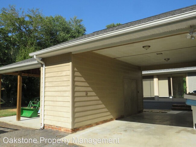 Building Photo - 3 br, 2 bath House - 167 Bruce Road