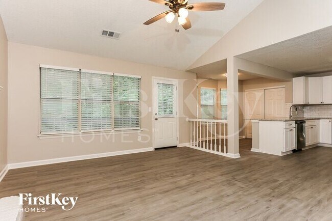 Building Photo - 4776 Brasac Dr