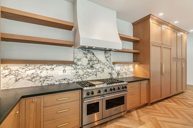 Building Photo - Stunning 4 Bedroom Saratoga Home