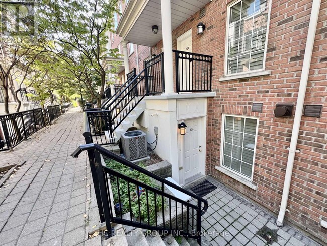 Building Photo - 3 Everson Dr