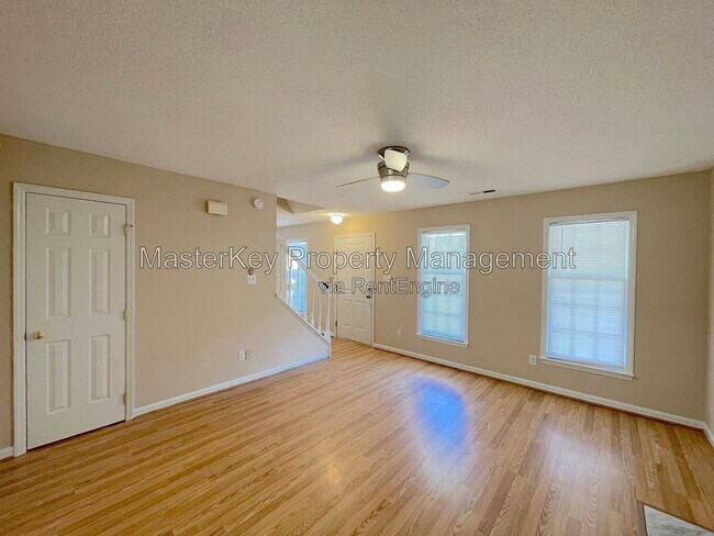 Foto del edificio - 6320 Dry Fork Ln
