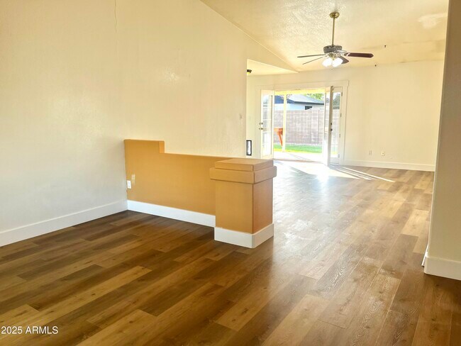 Foto del edificio - 17652 N 19th Dr