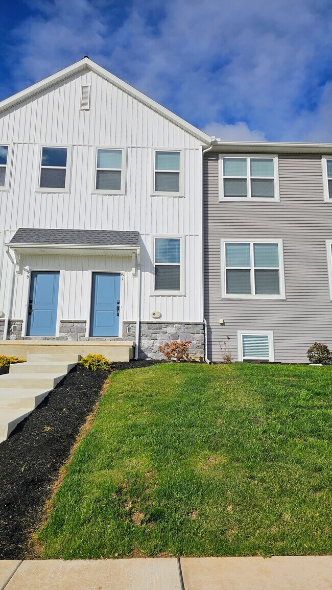 Foto del edificio - 61 N Conifer Dr