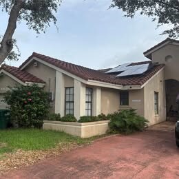 Foto principal - 11391 SW 74th Ter