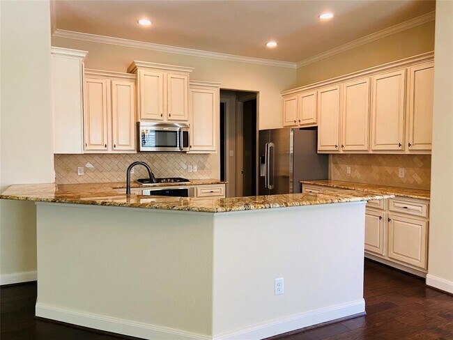 Building Photo - 27102 Walker Retreat Ln