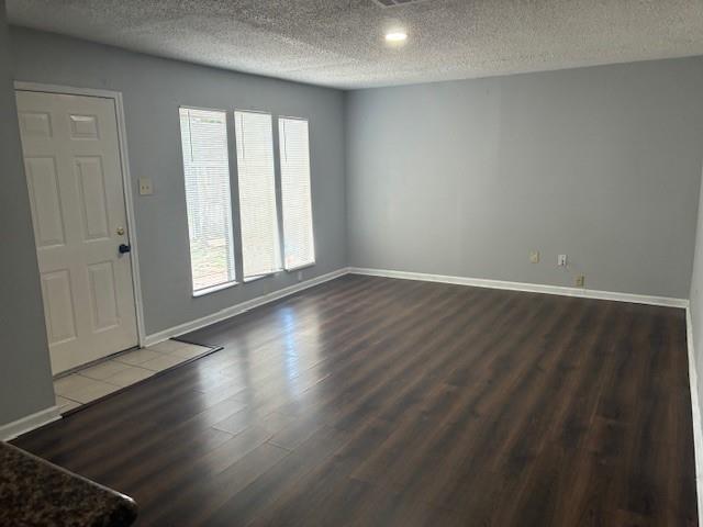 Foto del edificio - 7102 Fondren Rd