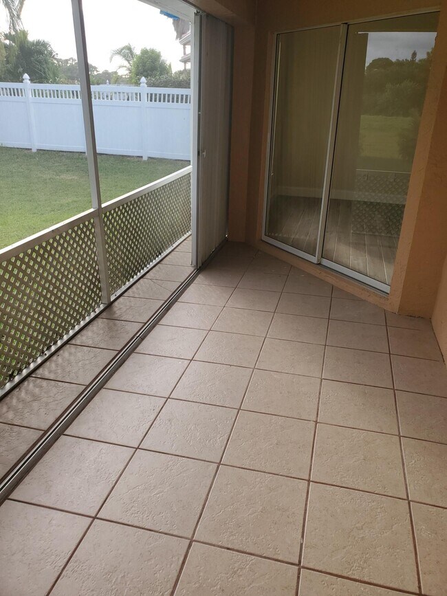 Foto del edificio - 4972 NW Ever Rd