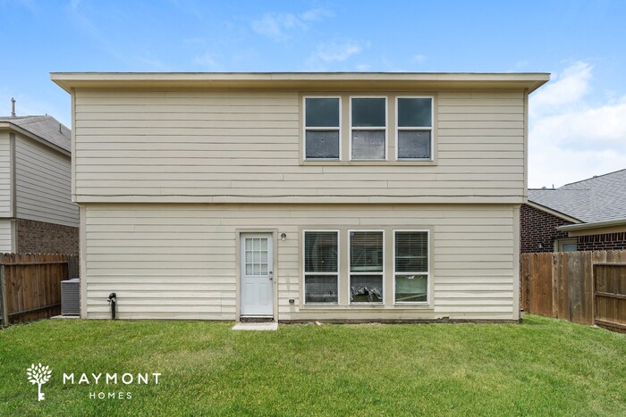 Building Photo - 14806 Millers Chestnut St