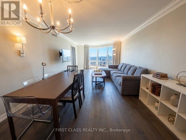 Building Photo - 1001 Bay St.