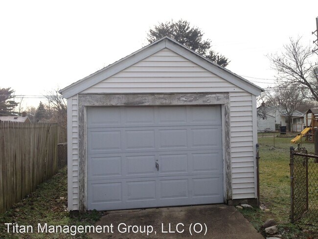Building Photo - 2 br, 1 bath House - 2231 Underwood Street