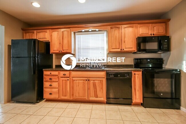 Building Photo - 3 Bedroom Pet-Friendly Home in Independenc...