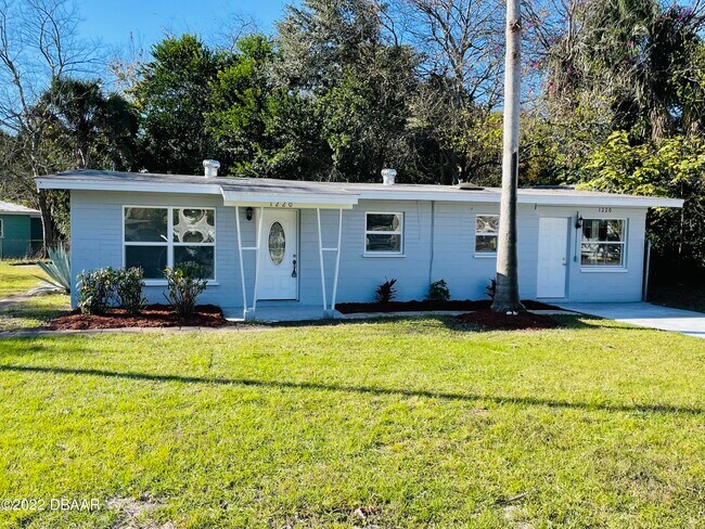 Foto del edificio - 1220 10th St