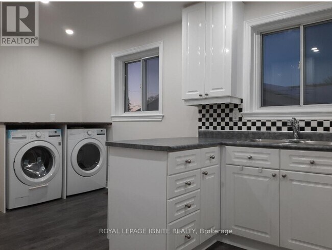 Photo du bâtiment - 21 Humheller Rd