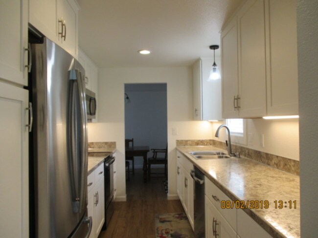 Foto del edificio - 950 E Belfield Ave