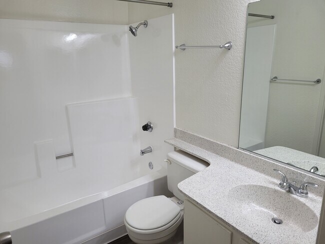 Foto del edificio - 7385 Lariat Pl
