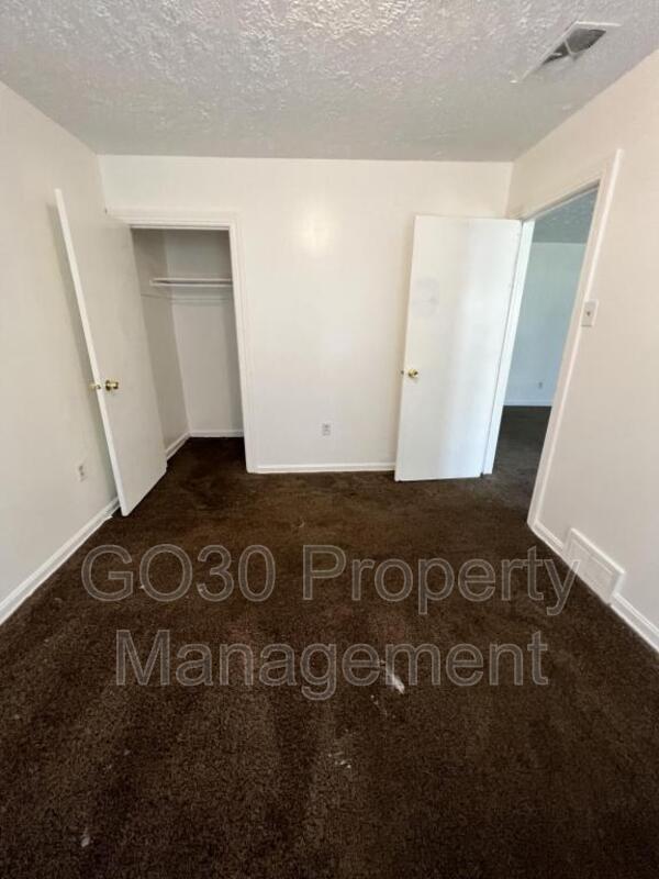 Foto del edificio - 458 Baird St