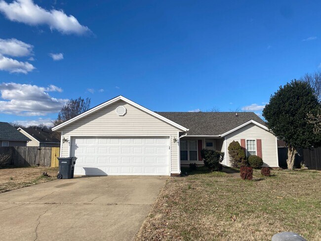 Building Photo - 3bed/2bath Home in Brookland School District with Fenced Yard!