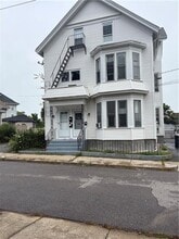 Building Photo - 55 Brown St