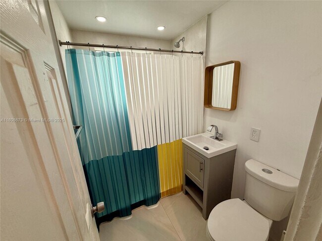 Foto del edificio - 330 74th St