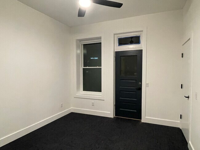 Foto del edificio - 4565 Arco Ave