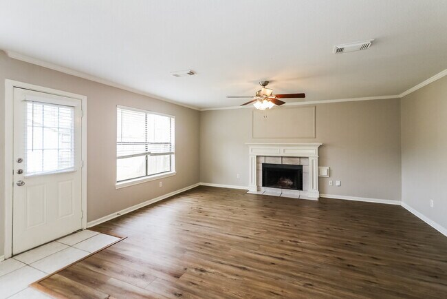 Foto del edificio - 20006 Brandon Oaks Way