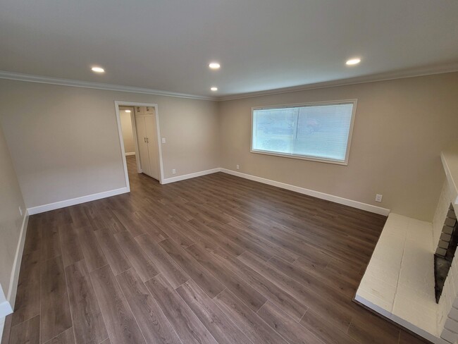Living Room View 2 - 1398 Springfield St