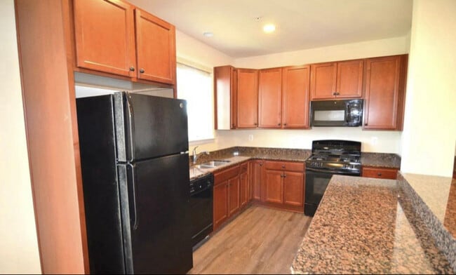 Building Photo - 3505 Flagstone St