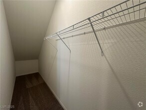 Building Photo - 9097 Vesey Ave