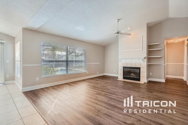 Foto del edificio - 1004 Quaker Ridge Ct