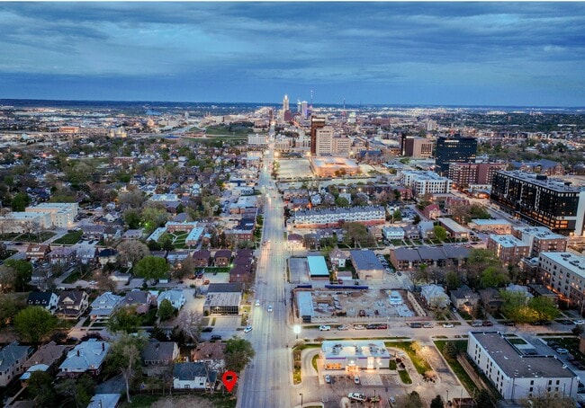 Building Photo - 3860 Dodge St