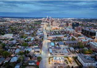 Building Photo - 3860 Dodge St