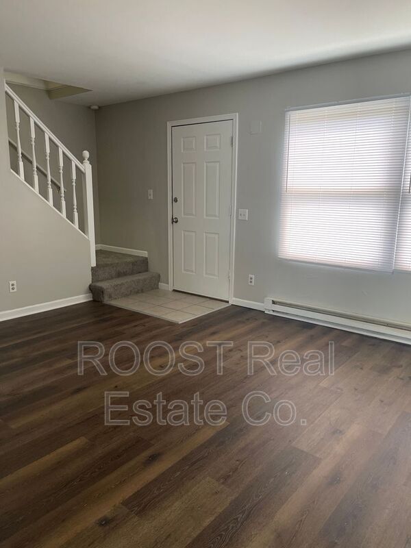 Foto del edificio - 1107 Sidney St