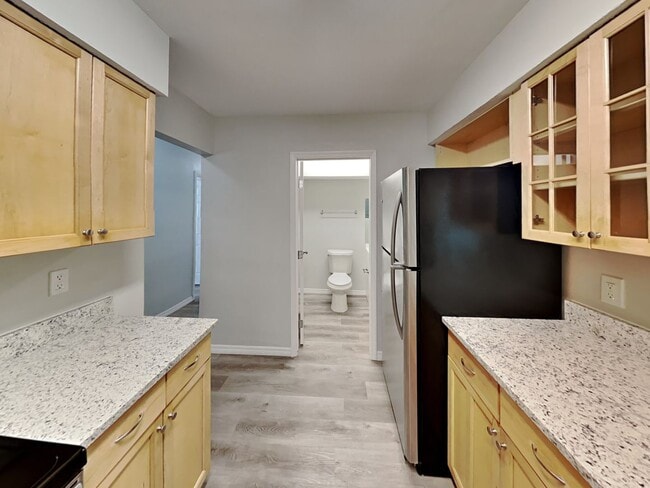 Building Photo - Charming 3-Bed Home in Spring Hill